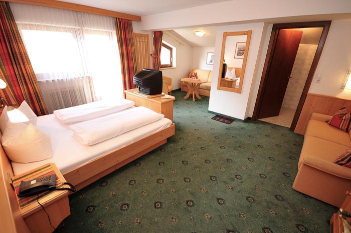 Apart Hotel Garni Strasser Zell am Ziller Phòng bức ảnh